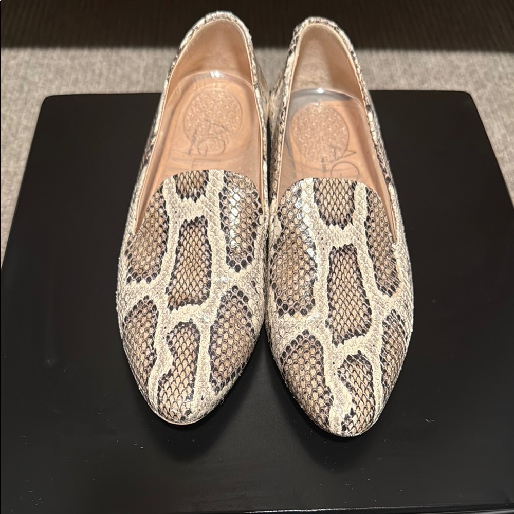 Snakeskin Patterned Women's Loafers AGL